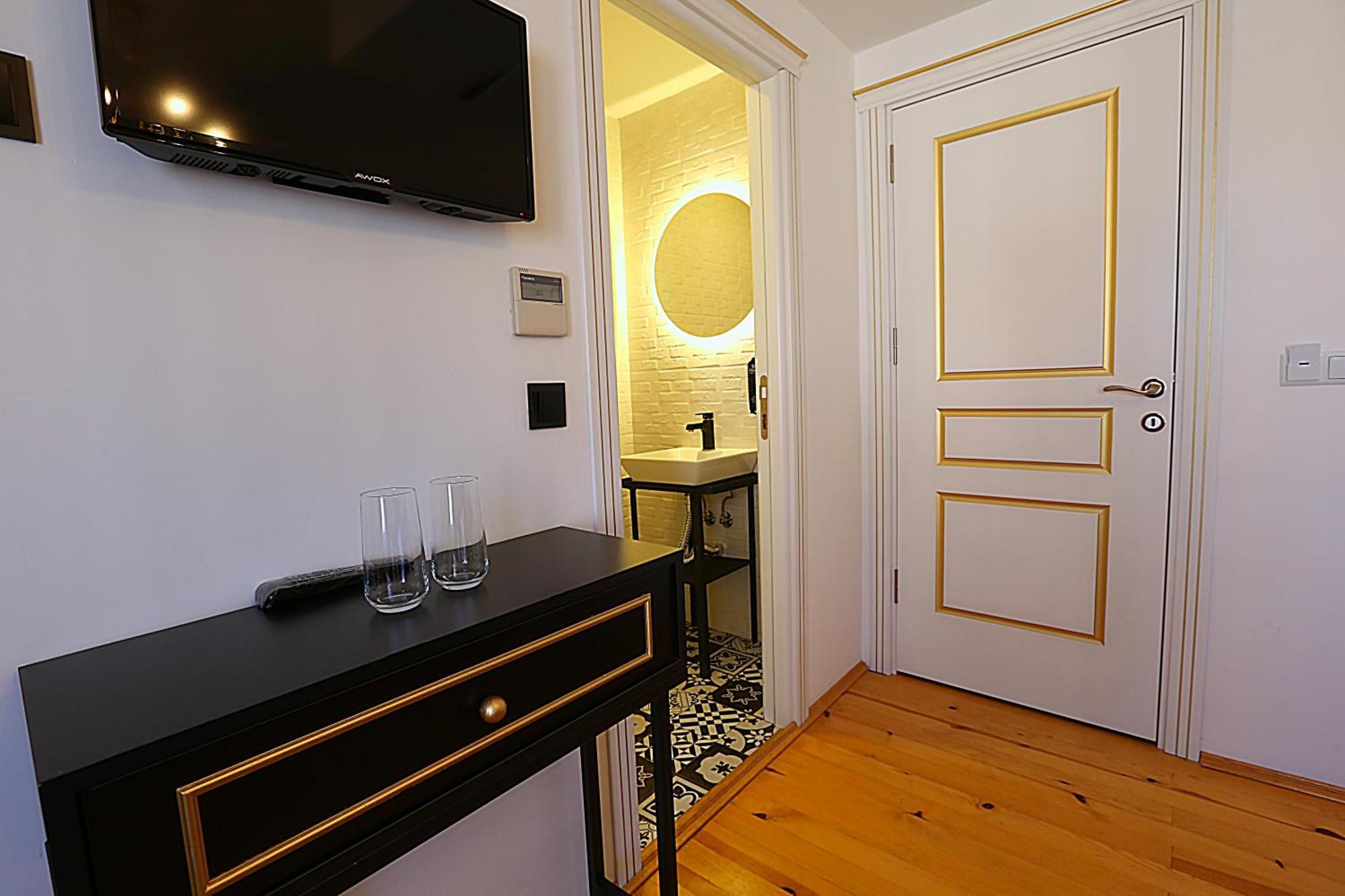Istanbul Taksim Istiklal Street Kamil Hotel - Historical Pokój zdjęcie